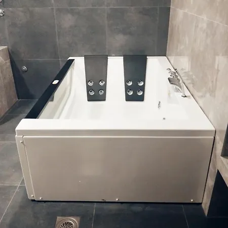 Backa Idila Appartement *