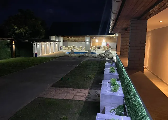 Backa Idila Apartamento *