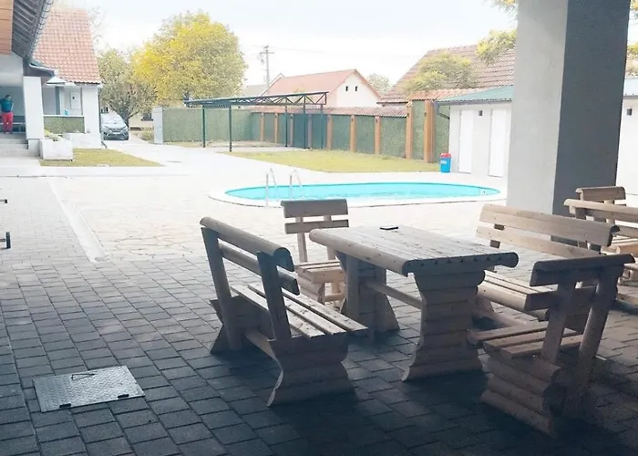 Apartamento Backa Idila *