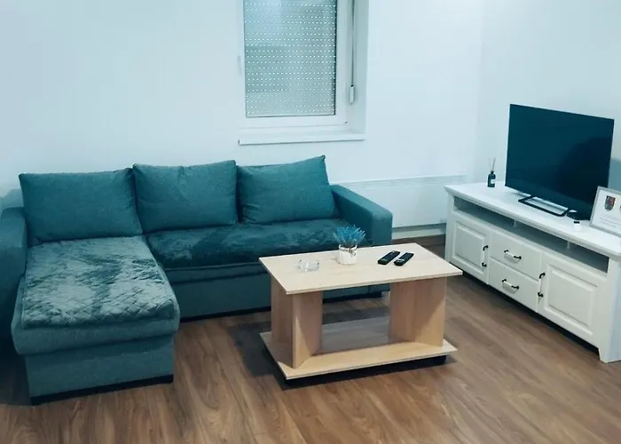 Backa Idila * Backi Gracac